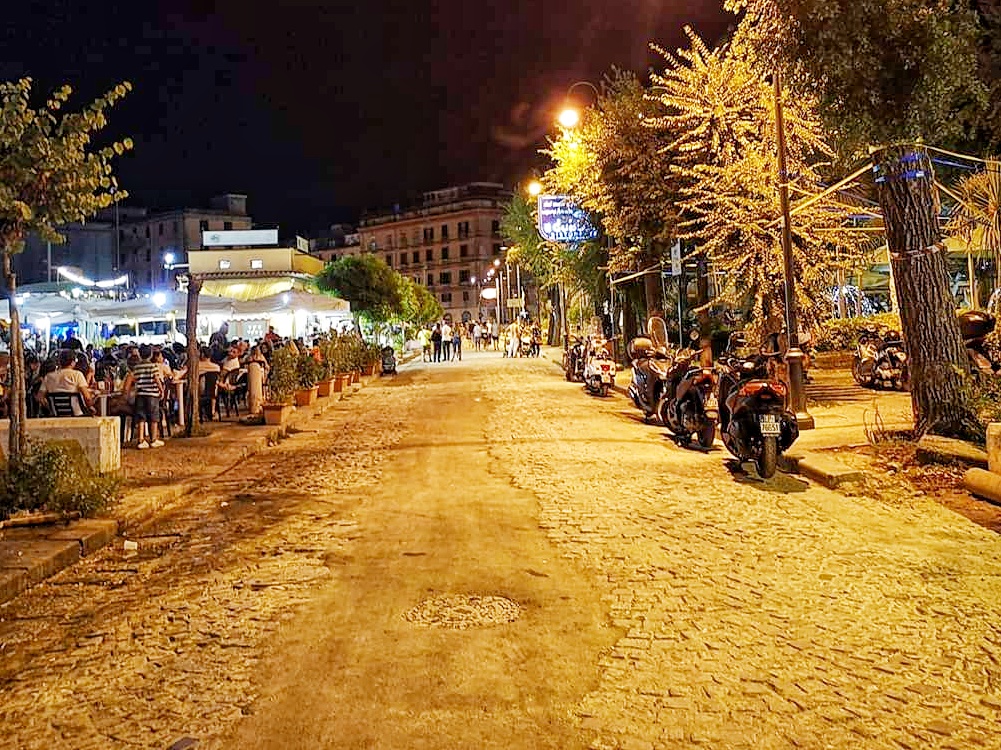 Via Caio Duilio riapre alla Stabia by night | StabiaPolis